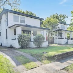 Sleeps 12 • Budget-Friendly Downtown Birmingham Crew House