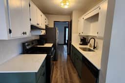 Cute Townhouse on 17th - Image 4