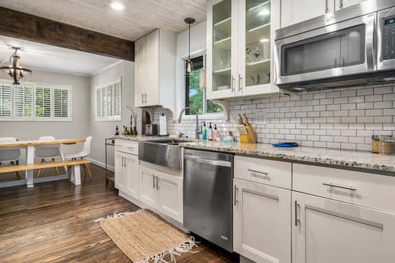 3br in Crestwood minutes from Downtown - Image 1
