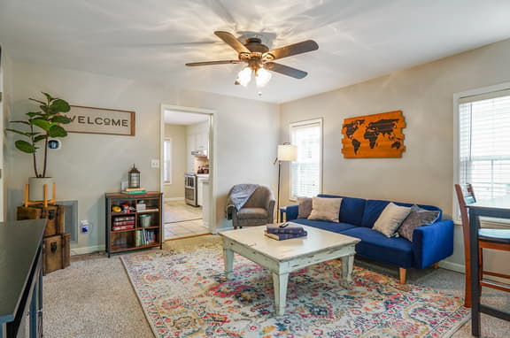 Big Savings at Columbiana Cottage - Image 1